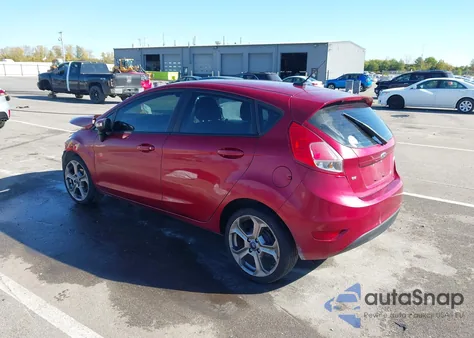2015 Ford Fiesta Se z USA, uszkodzony, nr VIN 3FADP4EJ6FM123268
